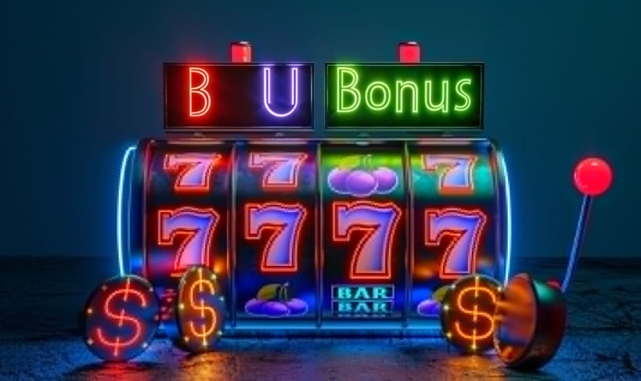 Antarmuka permainan slot kpk slot dengan gulungan berwarna cerah dan tombol putar